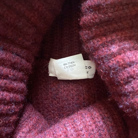 Club Monaco Italian Cashmere Turtleneck Sweater - Picture 7 of 11